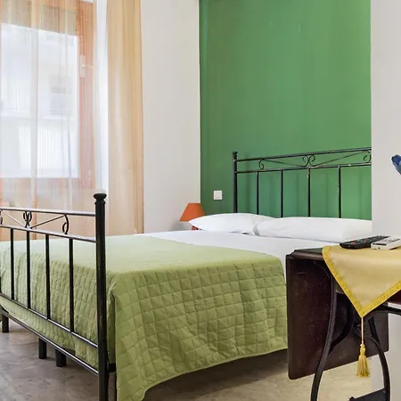 Il Tacco Dello Stivale Nocleg ze śniadaniem 3*